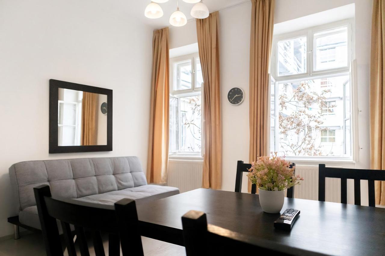 וינה Pleasant 2Br - Perfect For Long Stays מראה חיצוני תמונה
