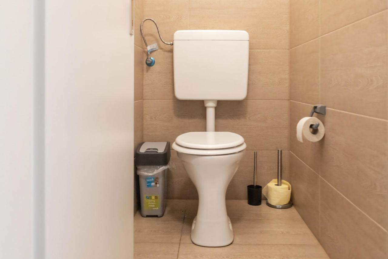וינה Pleasant 2Br - Perfect For Long Stays מראה חיצוני תמונה